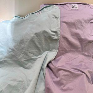 Lot of Two Ollie Swaddles with wash bag, Sky and Lavender